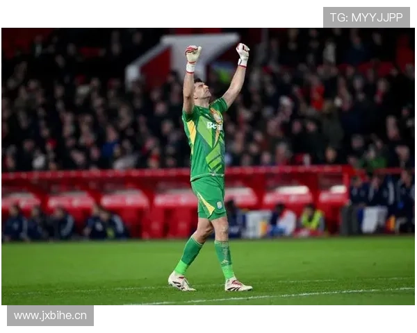 加纳乔倒钩破门解析：是否已达普斯卡什奖级神迹